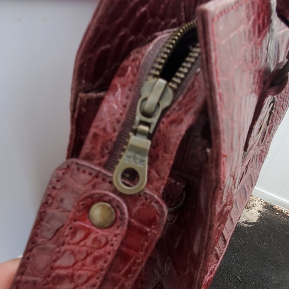 Veari croc skin bag - Picture 3 of 8